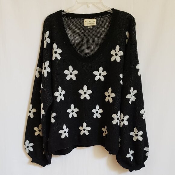 Dress Up - Black and White Floral Sweater.  Size Large - Picture 1 of 5